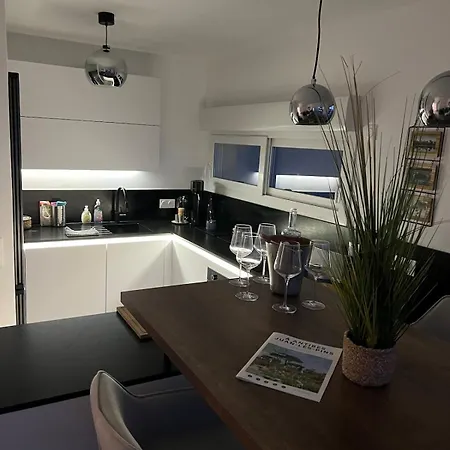 New In Appartement *