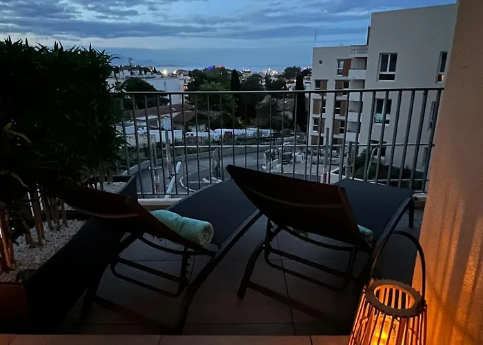 New In Apartmán Antibes